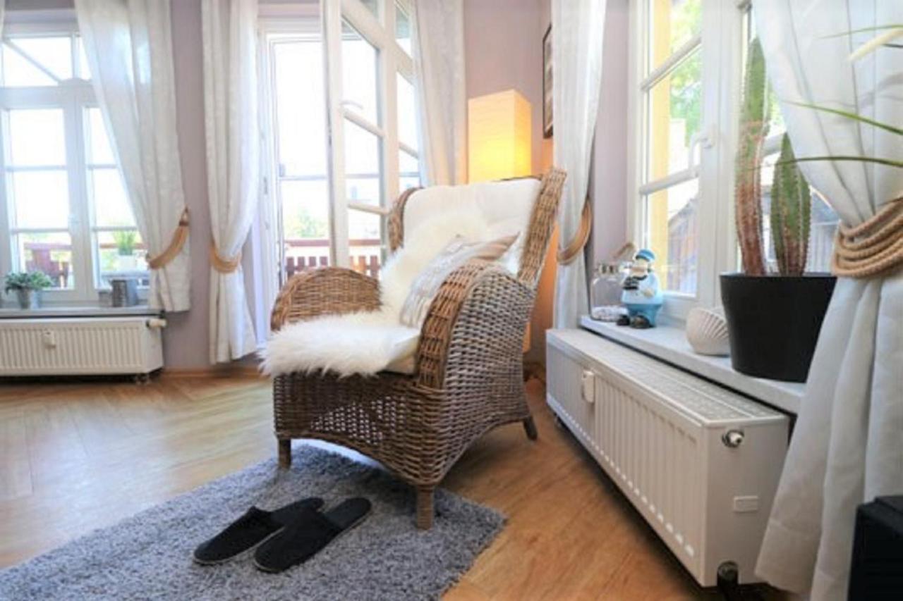 App Dreimaster Apartment Ahrenshoop Exterior foto