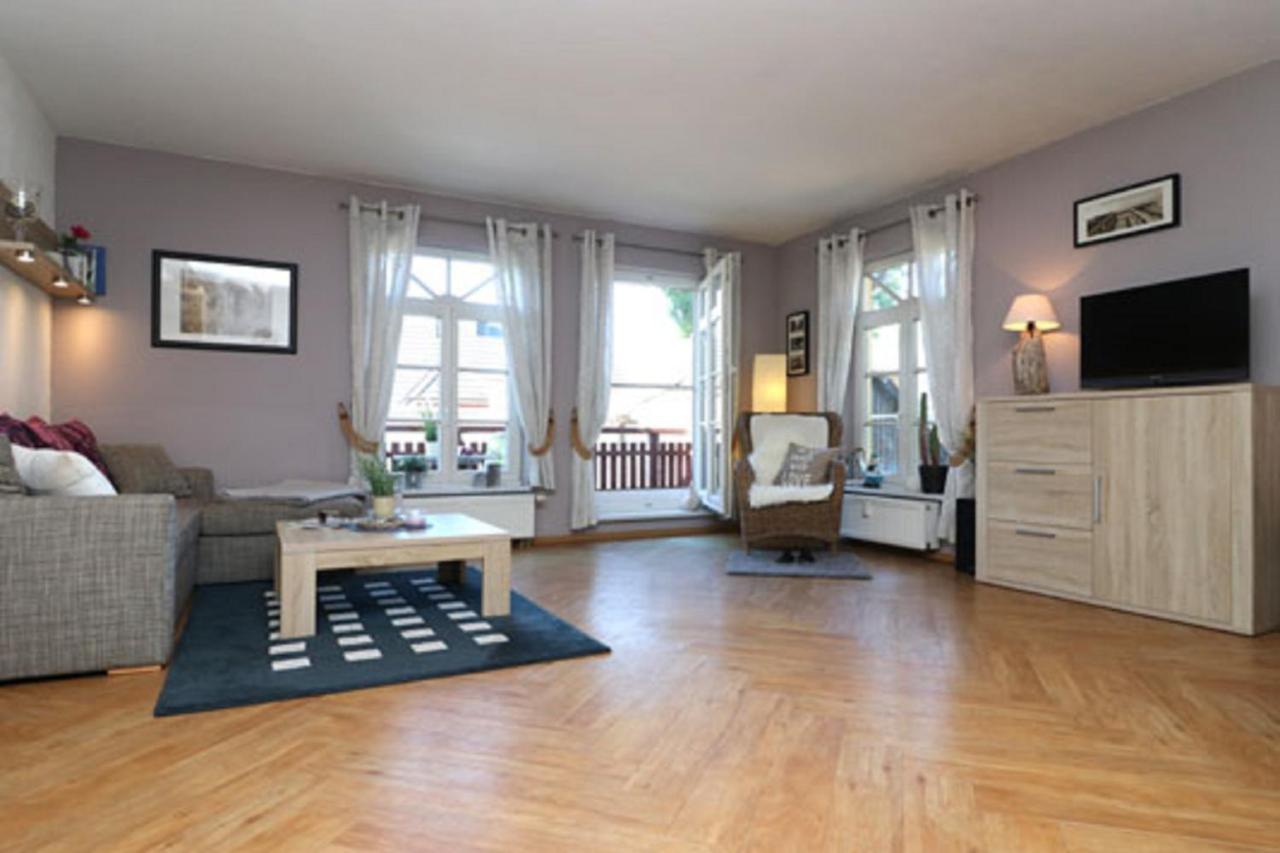 App Dreimaster Apartment Ahrenshoop Exterior foto