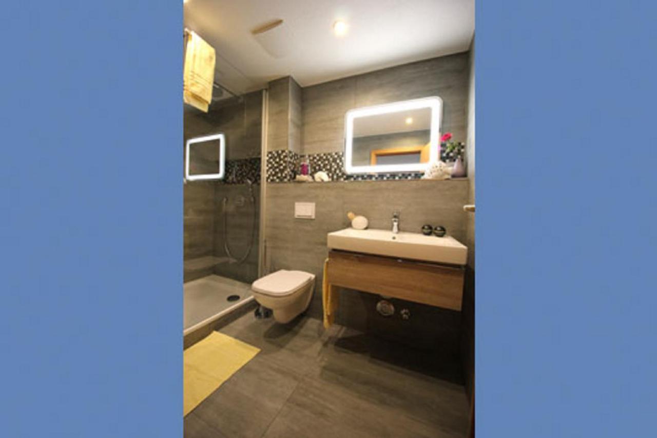 App Dreimaster Apartment Ahrenshoop Exterior foto